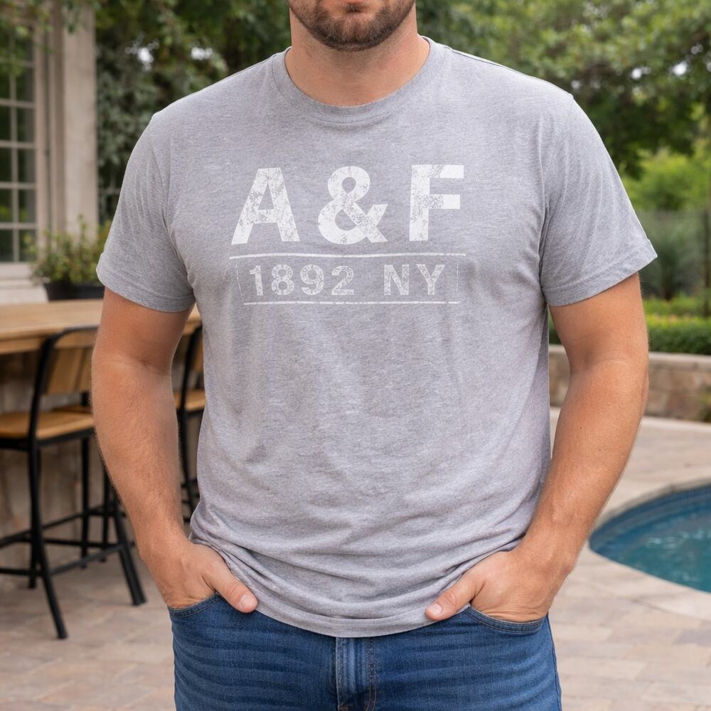 C22 Abercrombie & Fitch Graphic Tee Spell Out Logo Men’s Gray/White